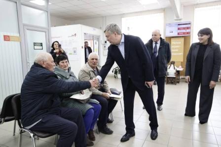 Губернатор Алексей Русских принял ряд важных решений по итогам рабочей поездки в Карсунский район
